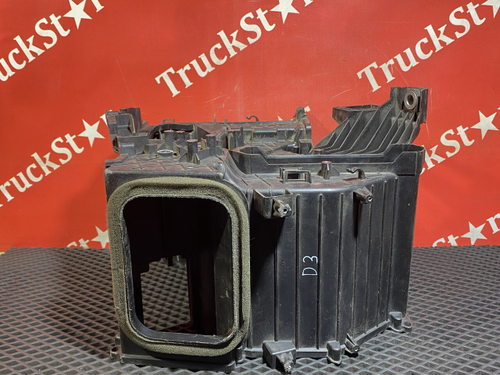 Радиатор кондиционера (конденсер)