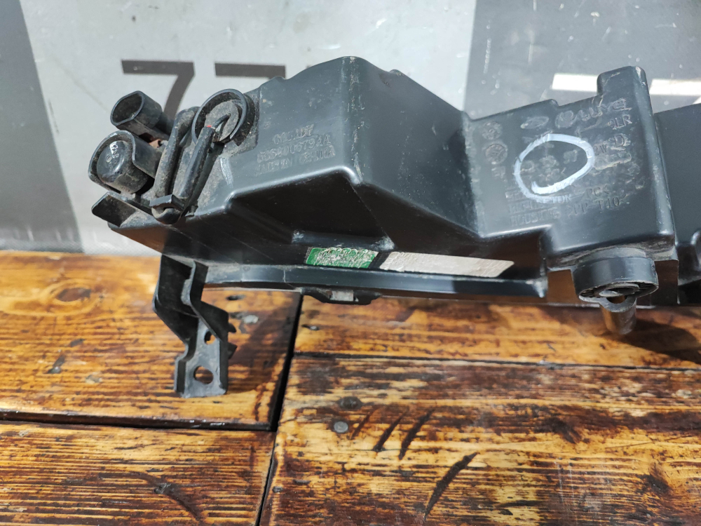 ДХО левый Chery Tiggo 8 Pro Max 22-нв Б/У Оригинал 605000679AA