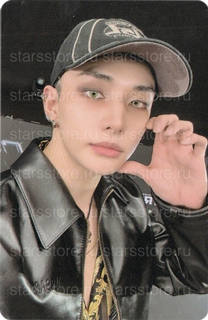 Фотокарта Hyunjin STRAY KIDS - "KARMA" POP-UP STORE