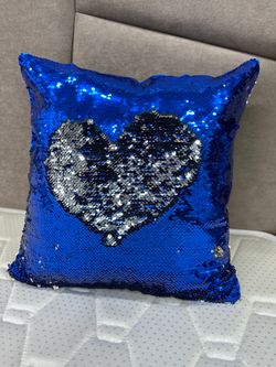 Подушка Декор ПАЙЕТКИ