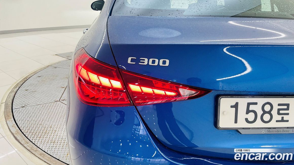Mercedes-Benz C-Class W206 C300 4MATIC Avangarde (10.2023)