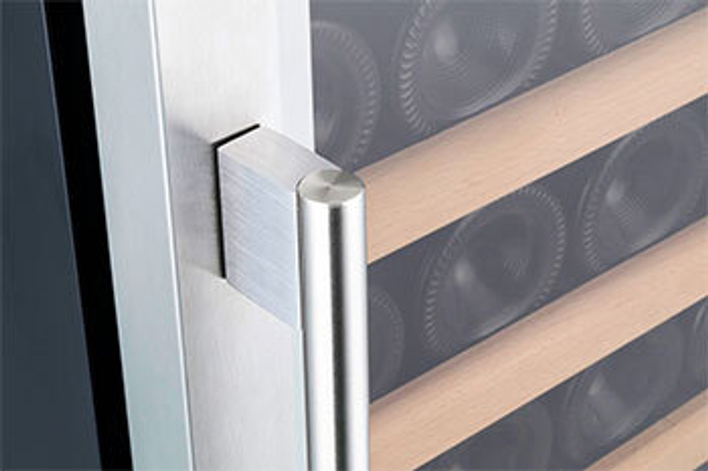 Встраиваемый винный шкаф Temptech WPQ38SCS