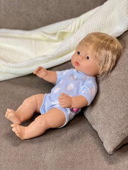 Кукла BERJUAN виниловая 38см Newborn (17056)