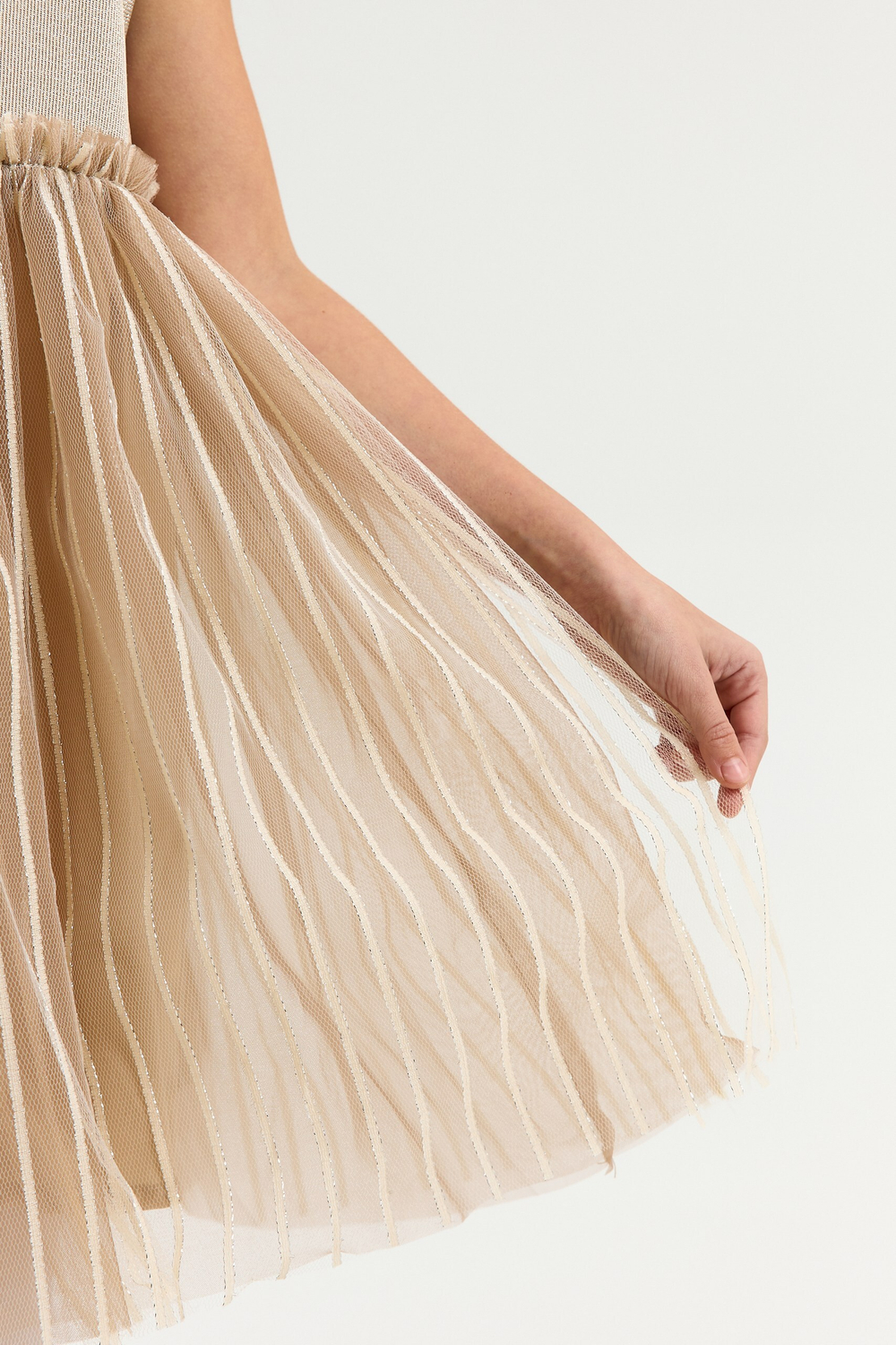 Платье д/д DELORAS 10040