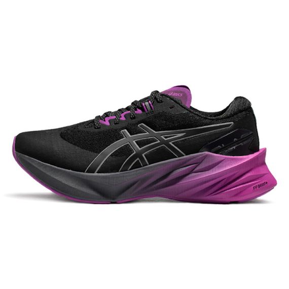 Asics Novablast 3 Lite-Show