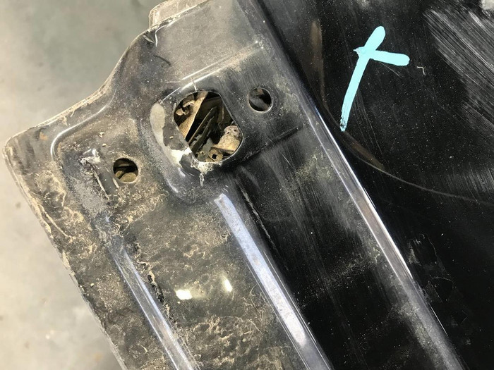 Дверь задняя левая Land-Rover Discovery 3 4 04-16