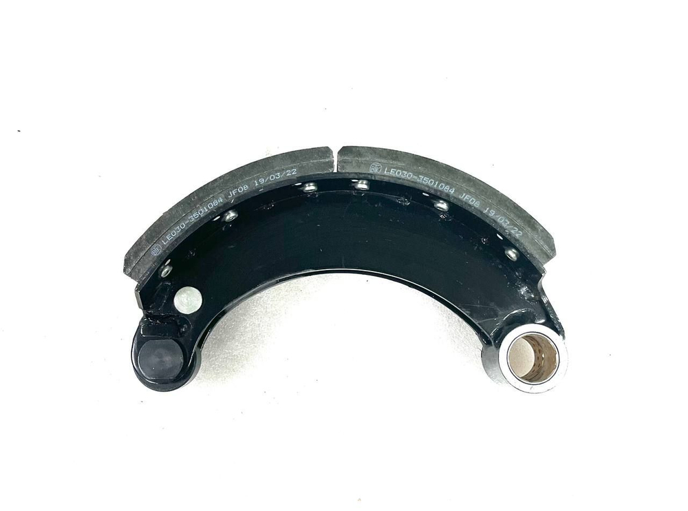 Колодка тормозная в сборе JAC N75 / N80 ДЖАК Н75 / Н80
