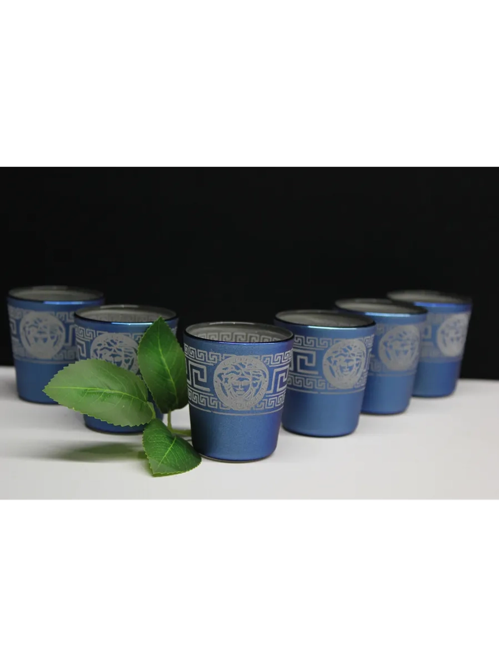 Стопка Этюд Версаче