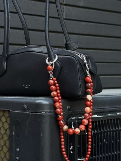 Подвес из красной яшмы