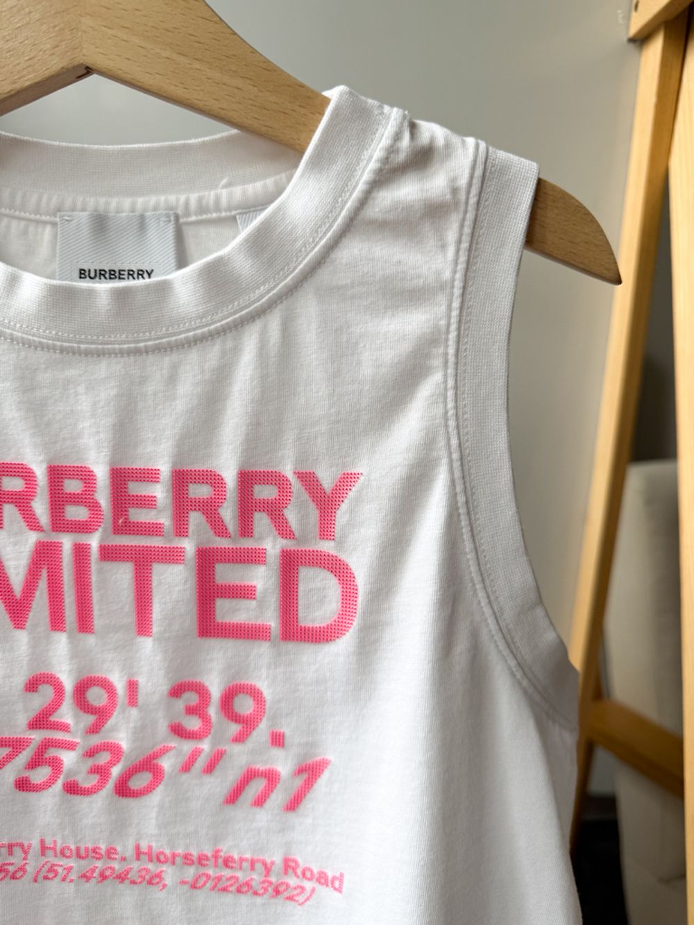 Топ Burberry, 140