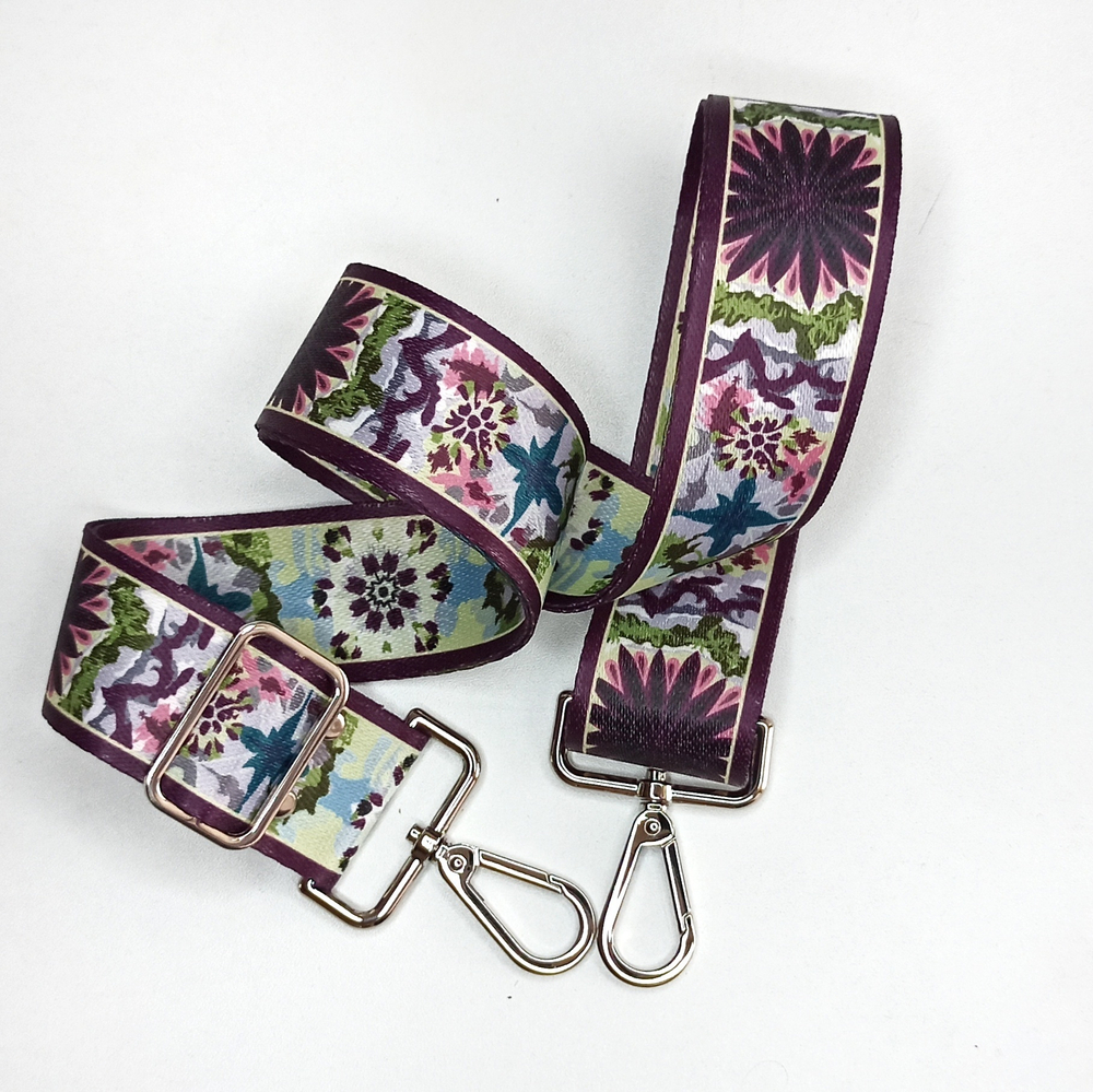 Гитарный ремень Цветы сатин