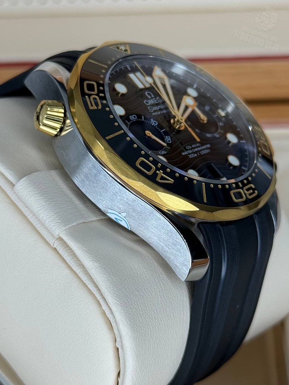 Часы Omega Seamaster Driving