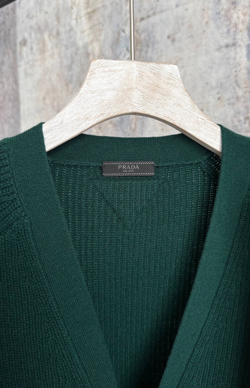 Кардиган Prada