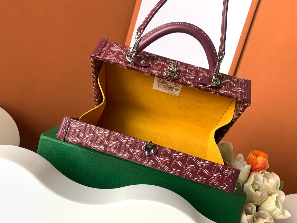 Goyard Grand Hotel Trunk Bag