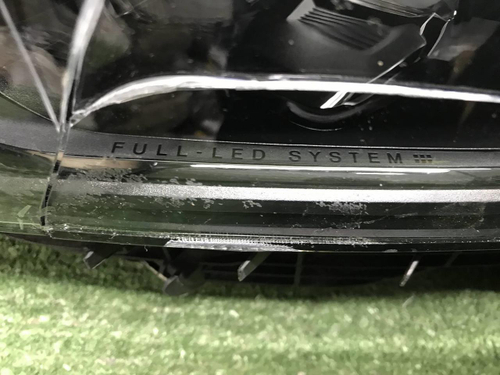Битая Фара левая Volvo XC60 2 (2017-2021) LED