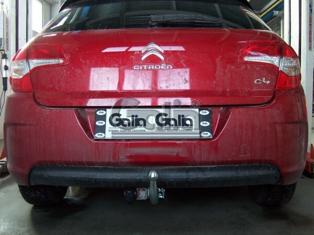 Фаркоп оцинкованный Galia C038A для Citroen C4 седан/хетчбек 2004-2010, 2010-, Peugeot 307, 308 хетчбек 3/5 дверей 2001-2007, 2007-2012(паспорт и сертификат в комплекте)(без электрики)