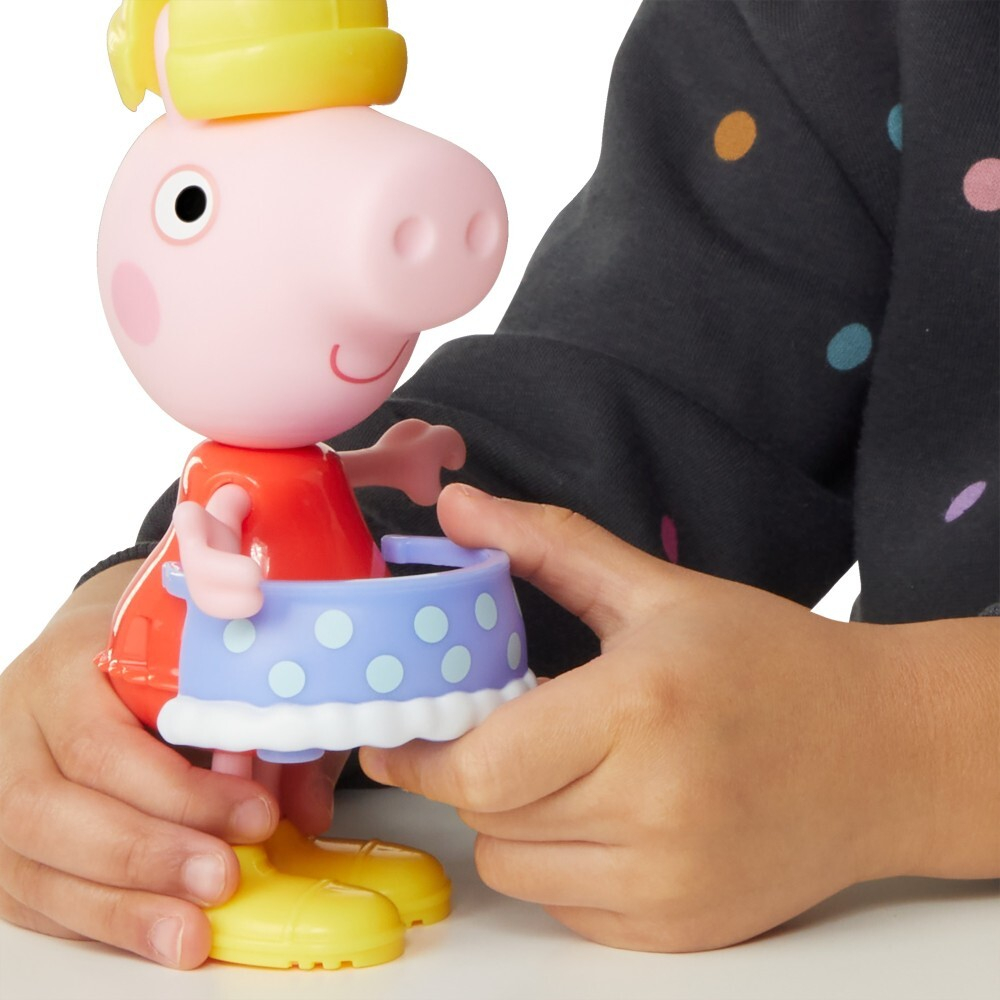 Hasbro Peppa Pig - Нарядная фигурка Пеппы + аксессуары G0331