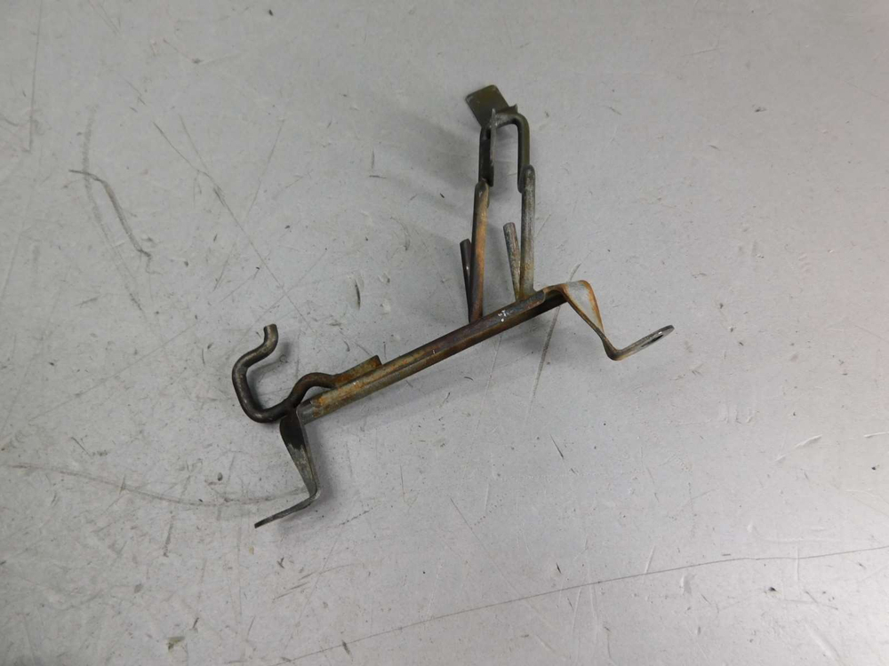 крепление Kawasaki KLX250 1998 92170-1888