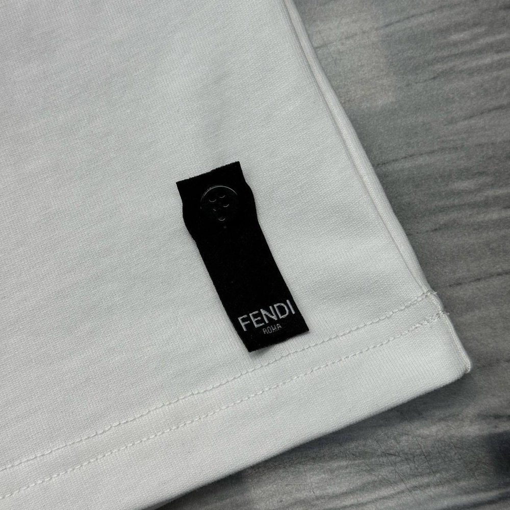 Футболка Fendi