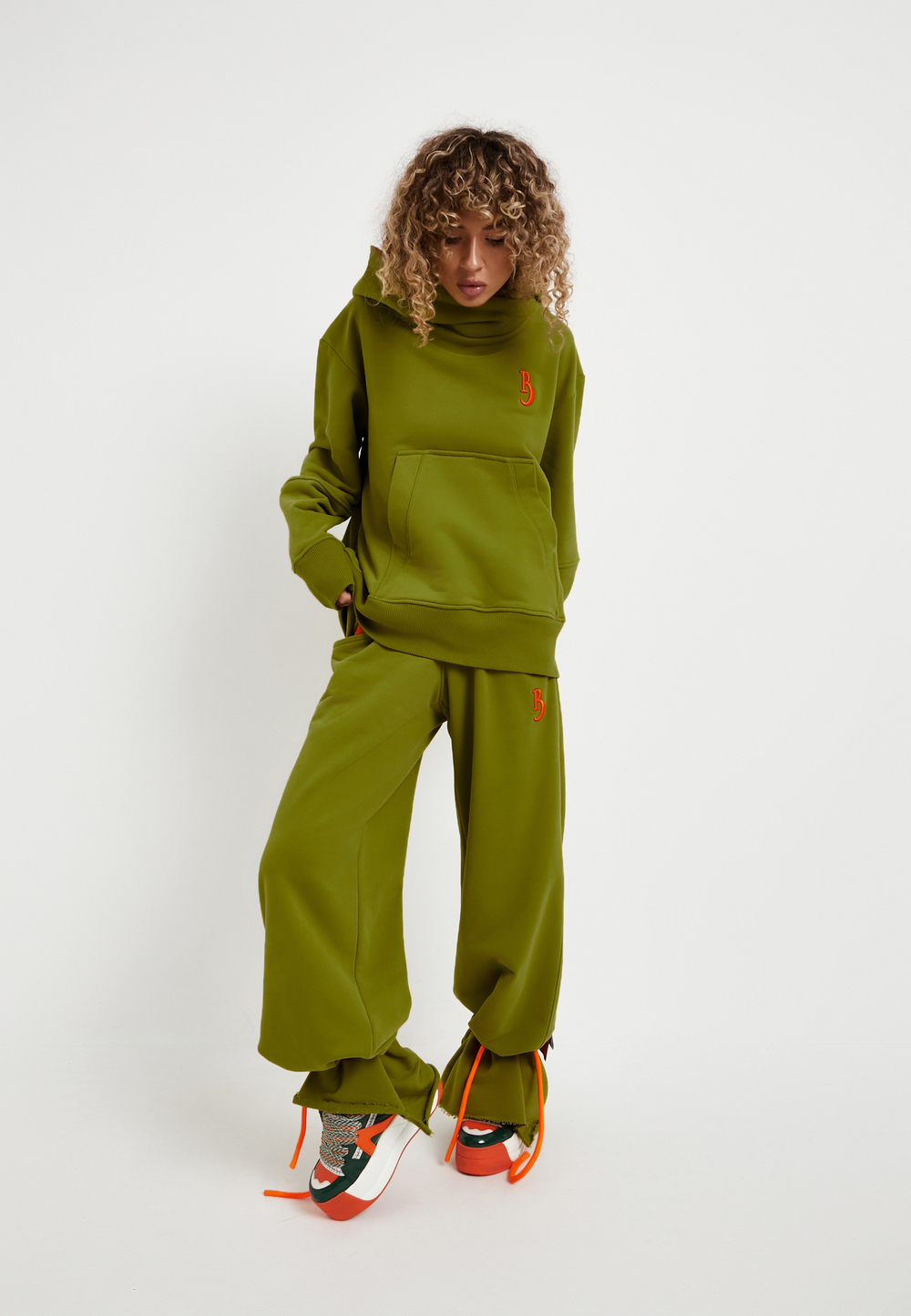 Костюм VIVA тёмный лемонграсс