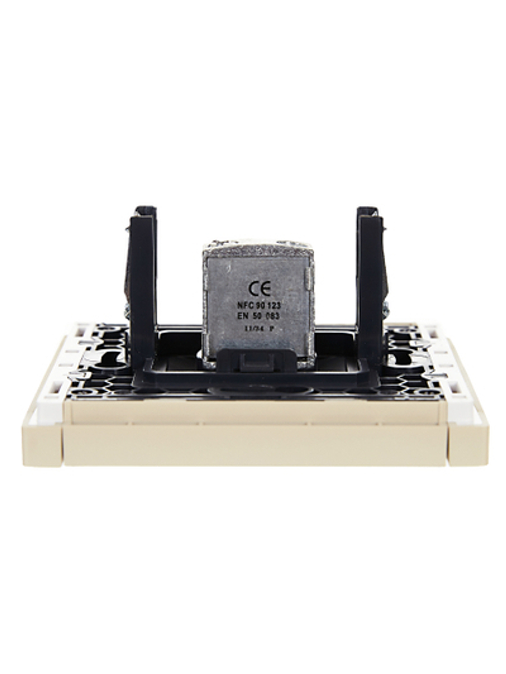 FORTE&PIANO Розетка TV проходная FP429 ваниль IEK