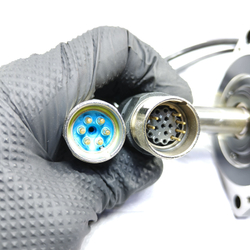 Yaskawa SGMPH-04AAA61D-0Y - Мотор