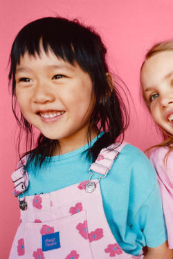 ZARA ДЛИННЫЙ КОМБИНЕЗОН ИЗ САРЖИ С ЦВЕТОЧНЫМ ПРИНТОМ, РОЗОВЫЙ