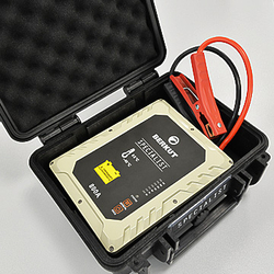 Автомобильное пуско-зарядное устройство в кейсе BERKUT Specialist JSC-450C