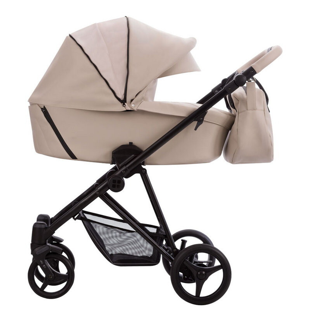 Детская коляска Bebetto Yoddi Pro 3 в 1 с автокреслом Avionaut Cosmo 01 св.бежевая кожа