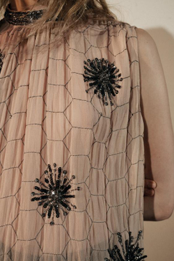 ZARA ТОП С ЦВЕТОЧНОЙ ВЫШИВКОЙ — ZW COLLECTION, БЕЖЕВЫЙ