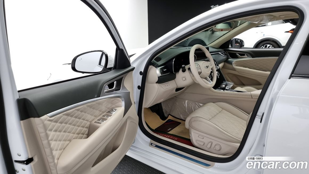 Genesis The New G70 Бензин 2.0T 4WD (12.2022)