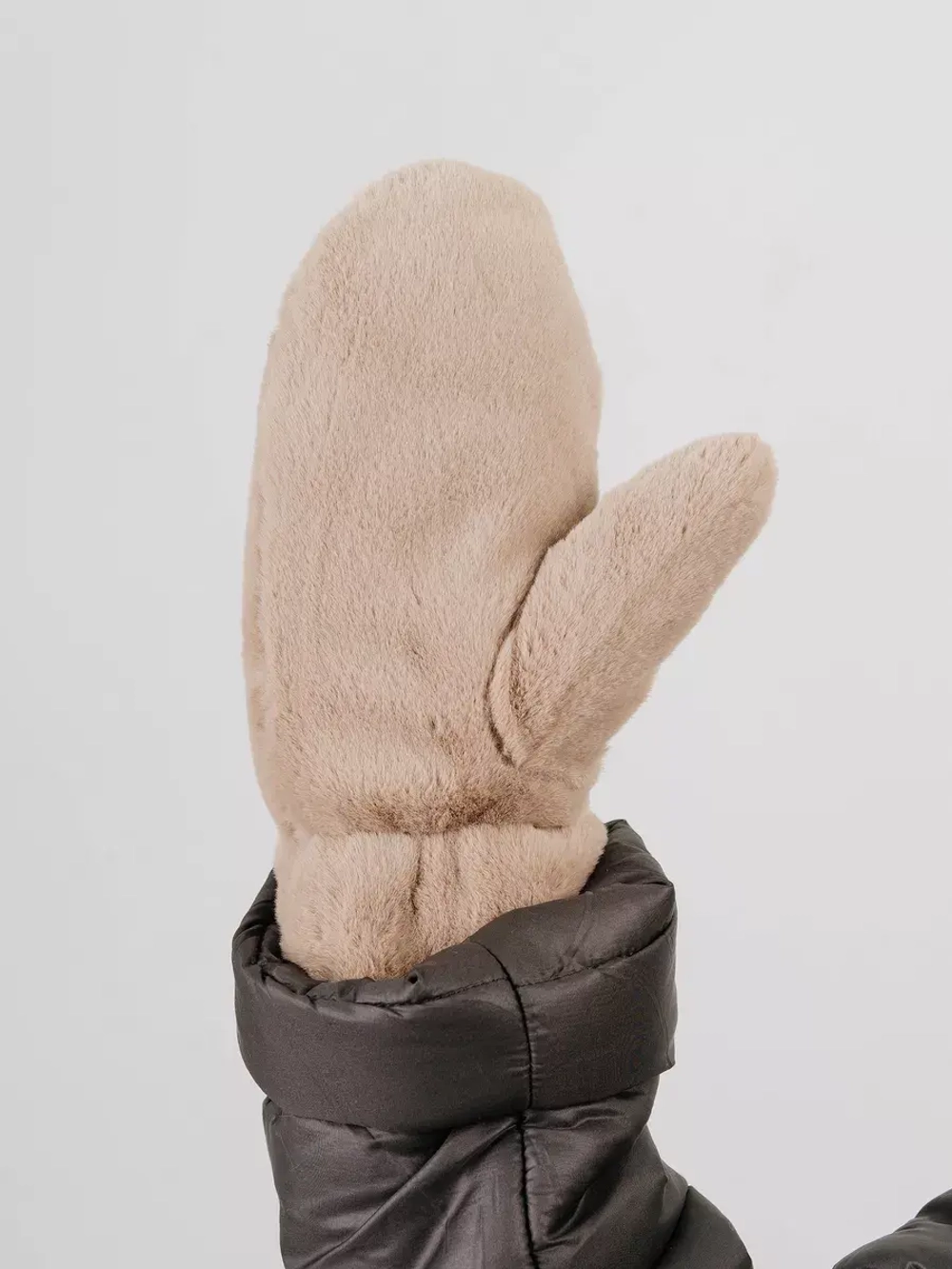 Варежки зимние меховые