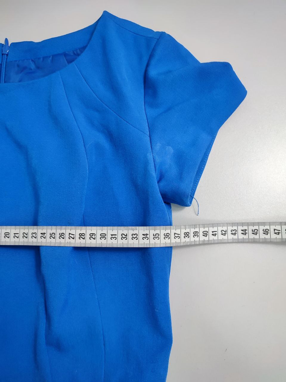 Платье Reserved элегантное 40 размер