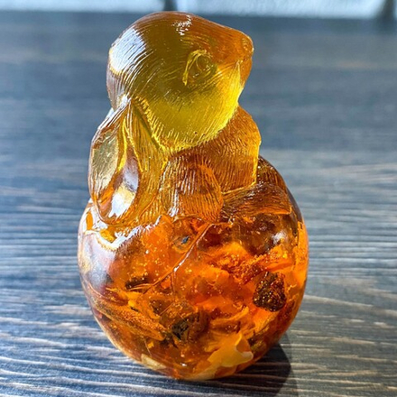 Крольчонок в яйце