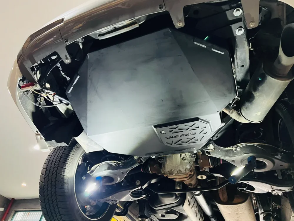 Увеличенные топливные баки для Nissan Armada Y63 / Patrol Y62 / Navara Ниссан резервный бензобак замена заводского