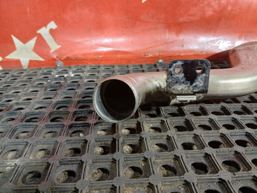 Патрубок охлаждения ретардера 2023г.