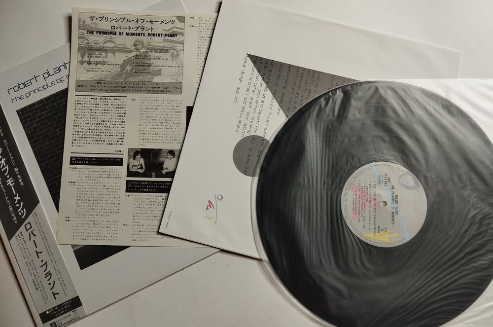 Винтажная виниловая пластинка LP Robert Plant The Principle Of Moments (Japan 1983) (Obi)