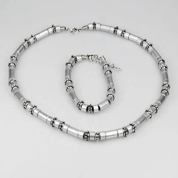 Бусы с браслетом (4)