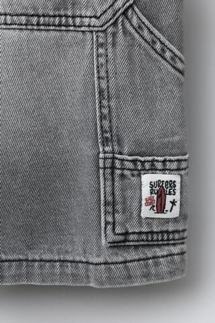 ZARA ДЖИНСОВЫЕ ШОРТЫ BAGGY CARPENTER, СЕРЫЙ