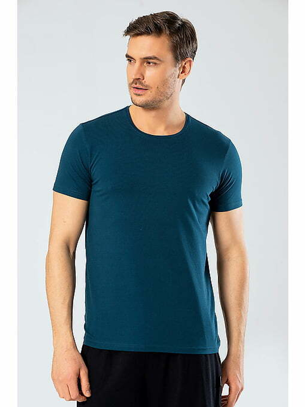 Футболка мужская с круглым вырезом