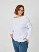 Лонгслив оверсайз с вырезом лодочка