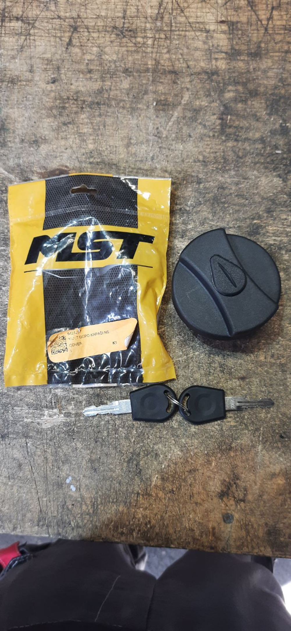 Крышка топливного бака 5421257