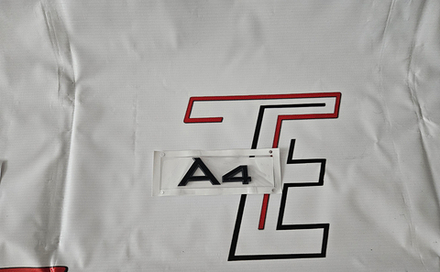 Шильдик Audi A4