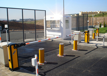 Охрана парковок и автостоянок