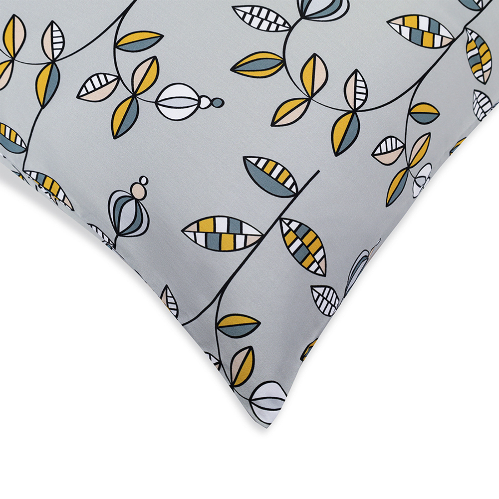 Набор наволочек "Ягоды тайги" из премиального сатина из коллекции russian north, 50х70 см