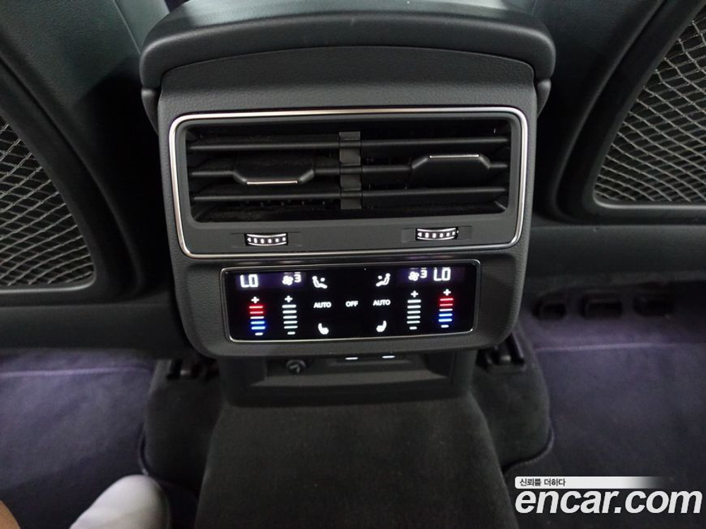 Audi Q8 55 TFSI Quattro Premium (06.2022)