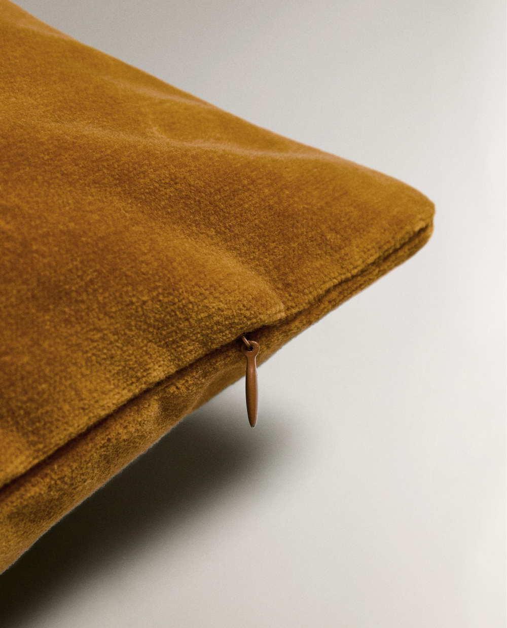 Zara Home наволочка декоративная из хлопка, горчичный, 30x50 см