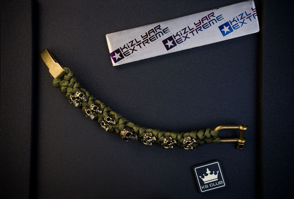 Винтажный Браслет c черепами