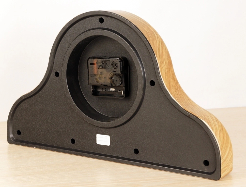 Настольные часы MIRRON, интерьер, светлое дерево, механизм, плавный ход