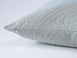Покрывало 240х260 и 2 декоративные подушки 45х45 Claire Batiste Tilt Greg бирюзовые